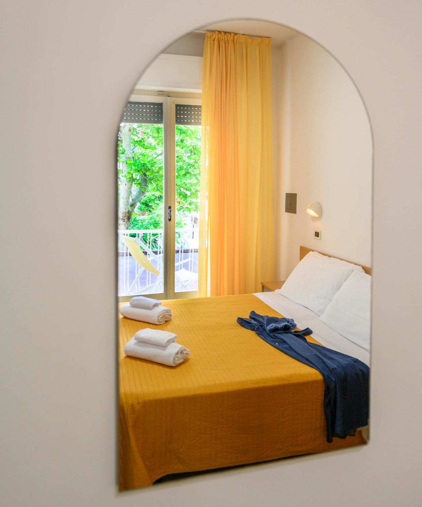 Hotel St. Moritz Rimini Exterior photo